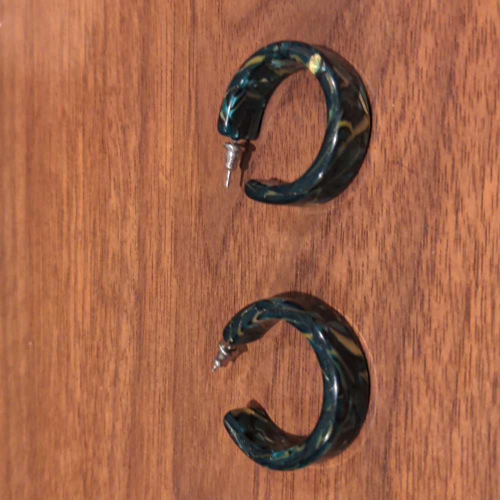 Machete Midi Flat Hoops in Green Abalone